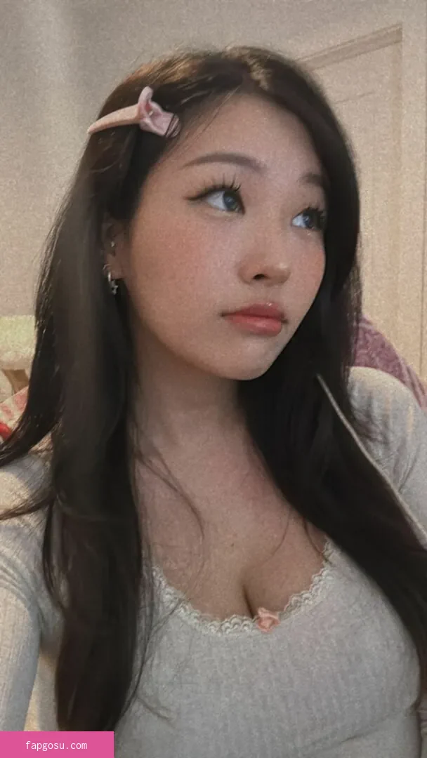 Kang Hee Yoon