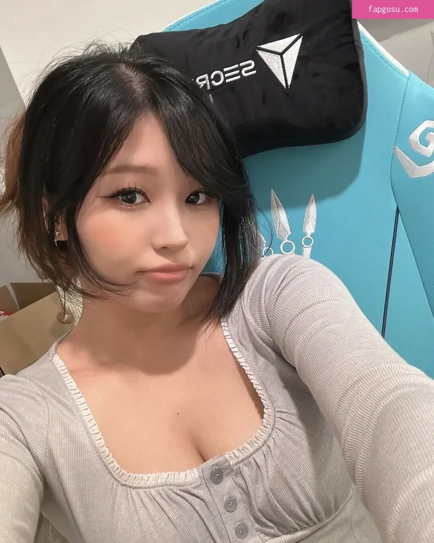 Kang Hee Yoon
