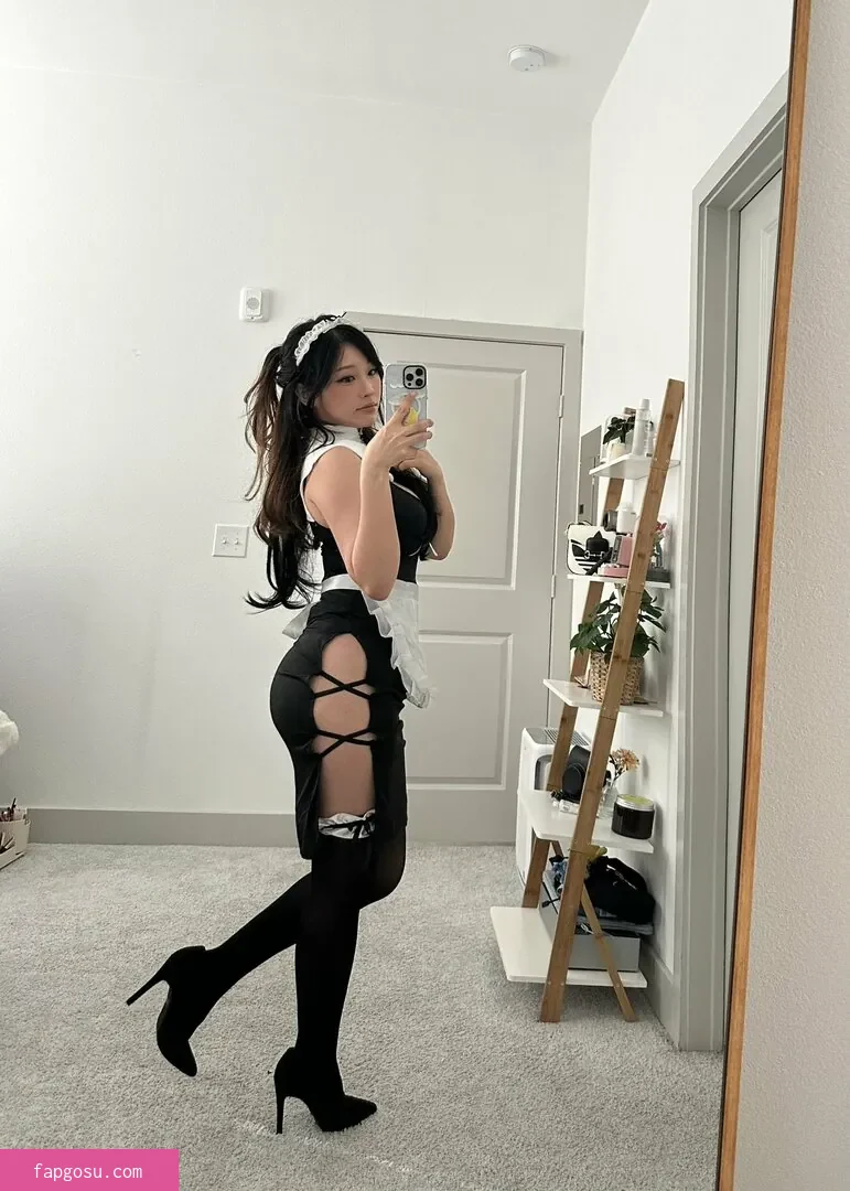 Kang Hee Yoon