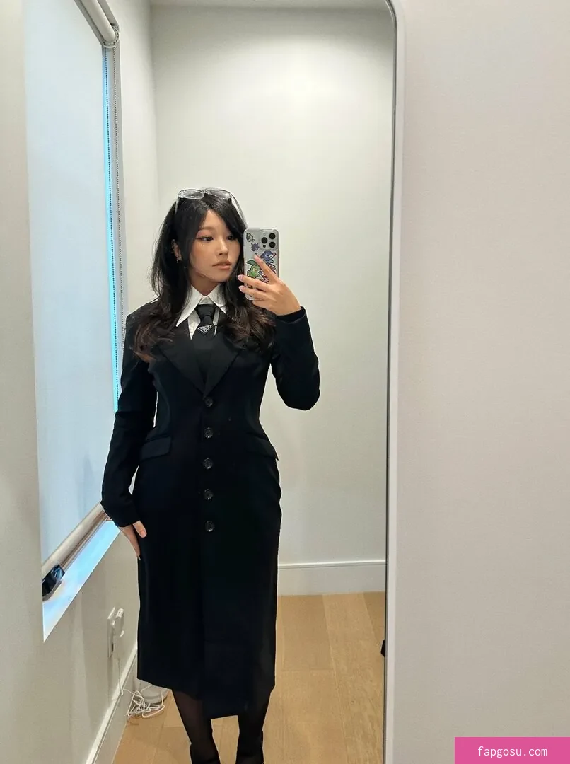 Kang Hee Yoon