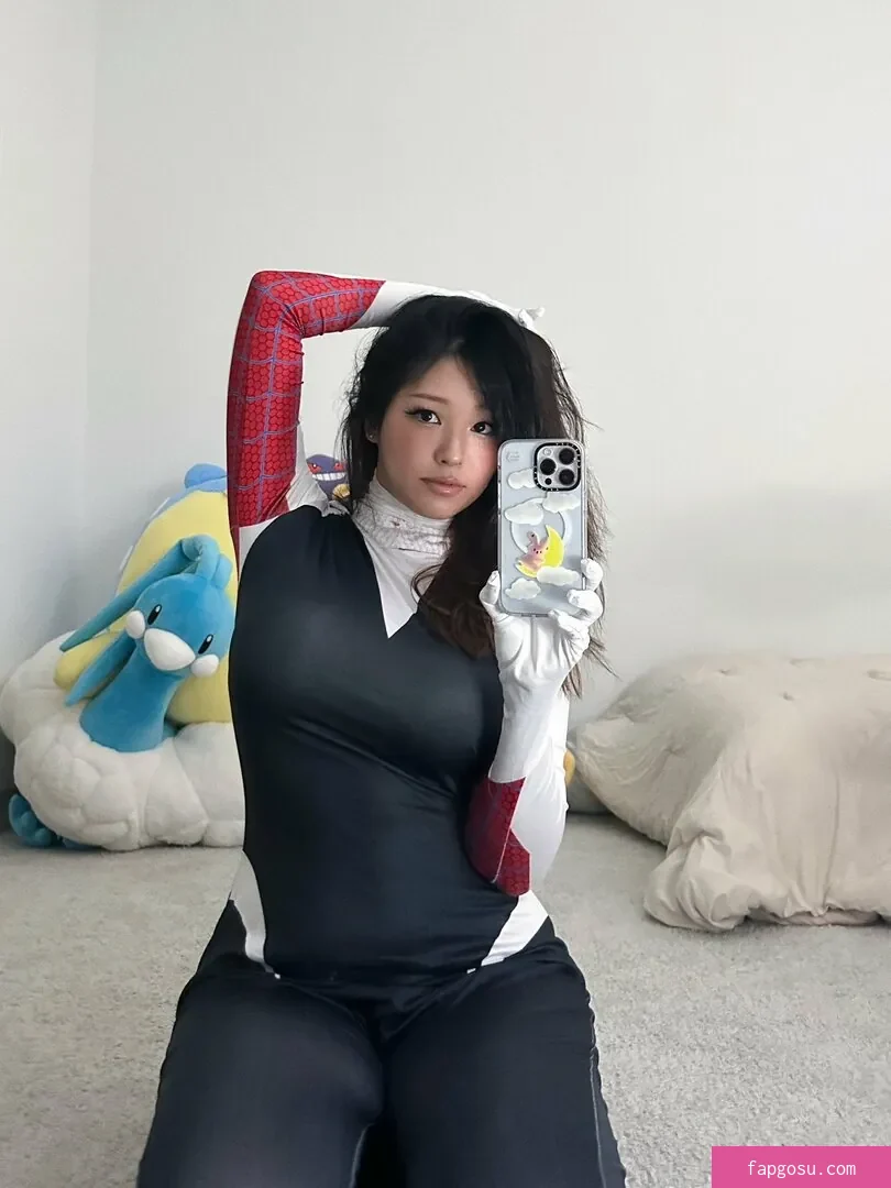 Kang Hee Yoon