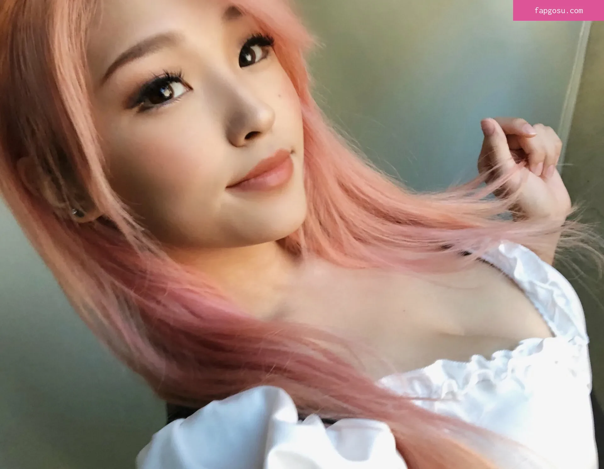 Kang Hee Yoon