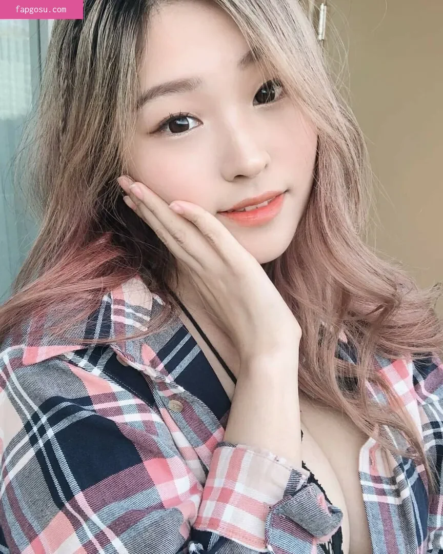 Kang Hee Yoon