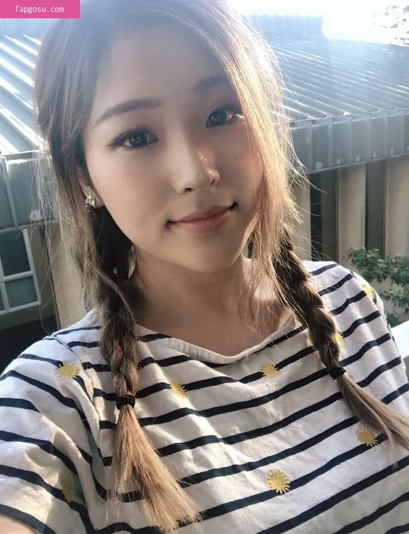 Kang Hee Yoon
