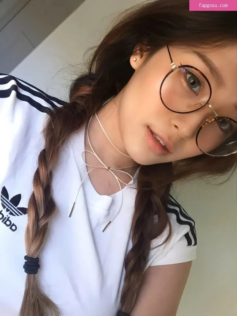 Kang Hee Yoon
