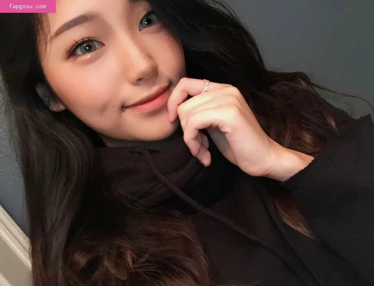 Kang Hee Yoon