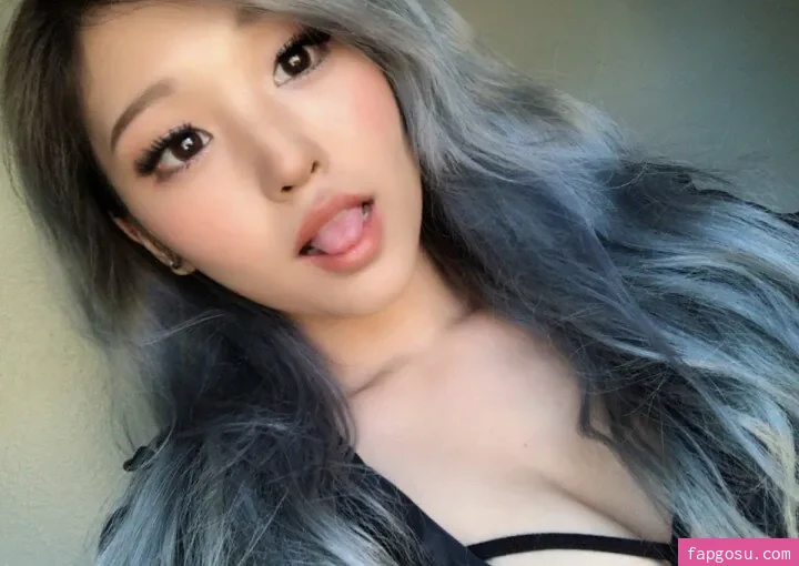 Kang Hee Yoon