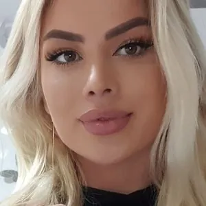 Kissofacobra
