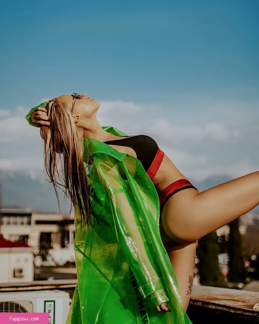 kisa_modelka