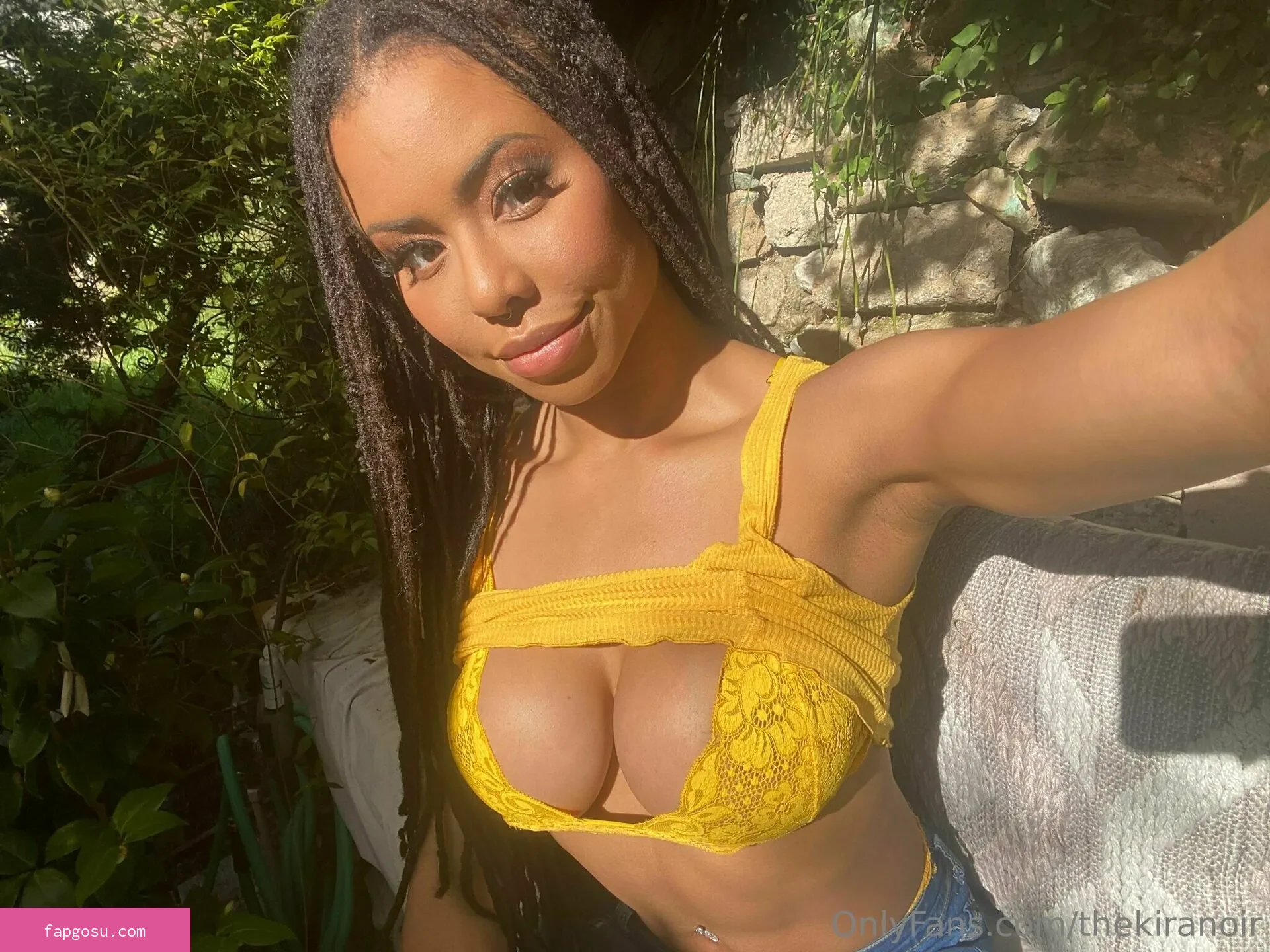 Kira Noir