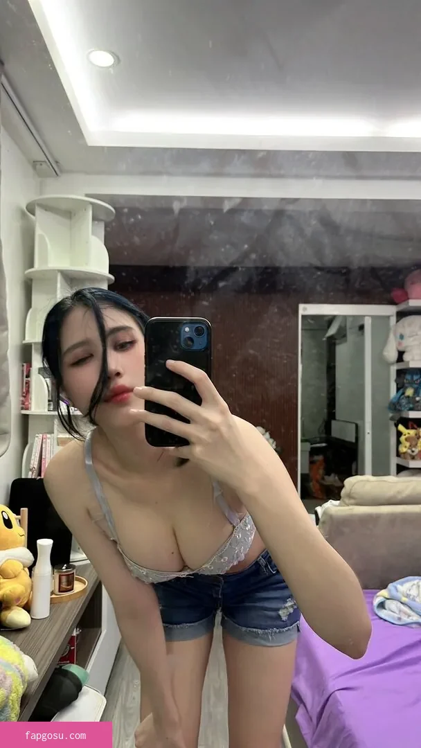 Kura Onee-san
