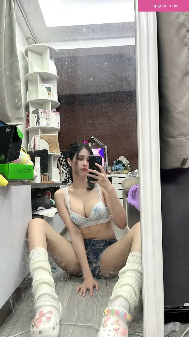 Kura Onee-san