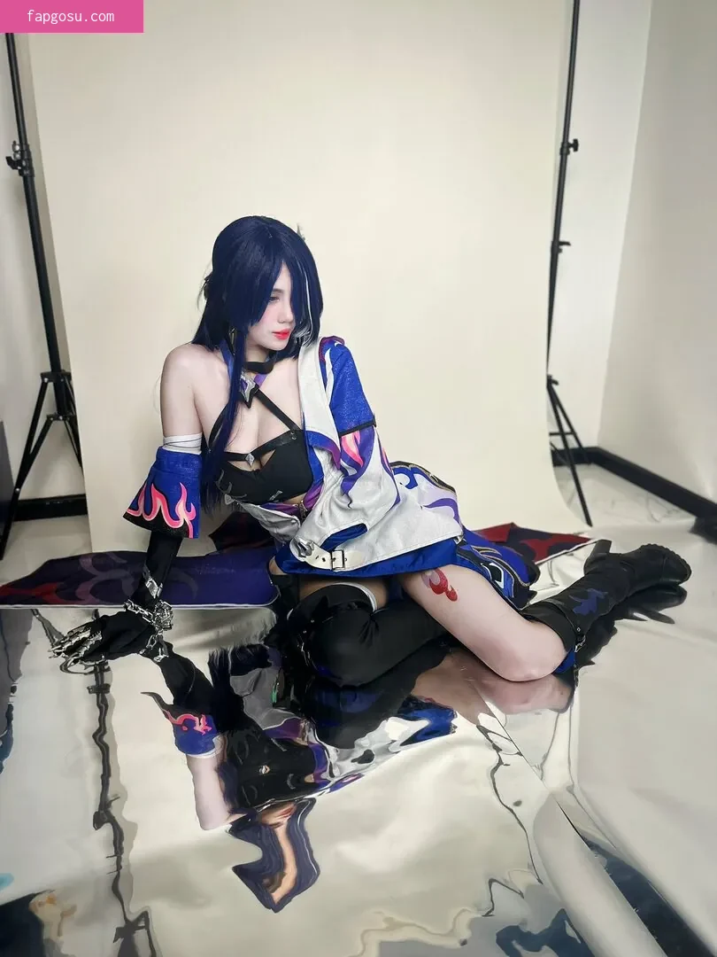 Kura Onee-san