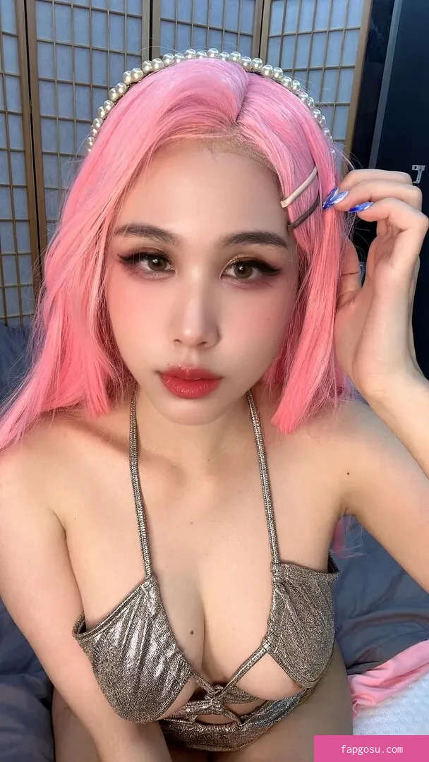 Kura Onee-san