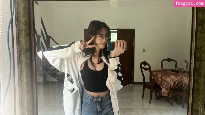 Kura Onee-san