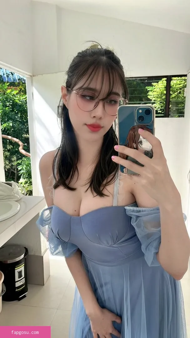 Kura Onee-san