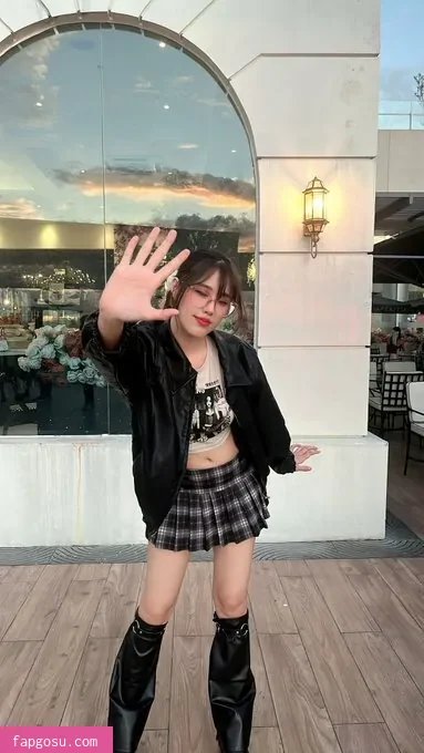 Kura Onee-san