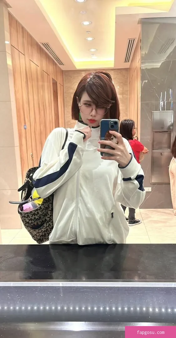 Kura Onee-san