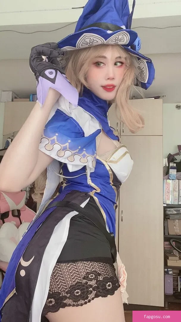 Kura Onee-san