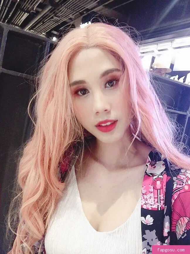 Kura Onee-san