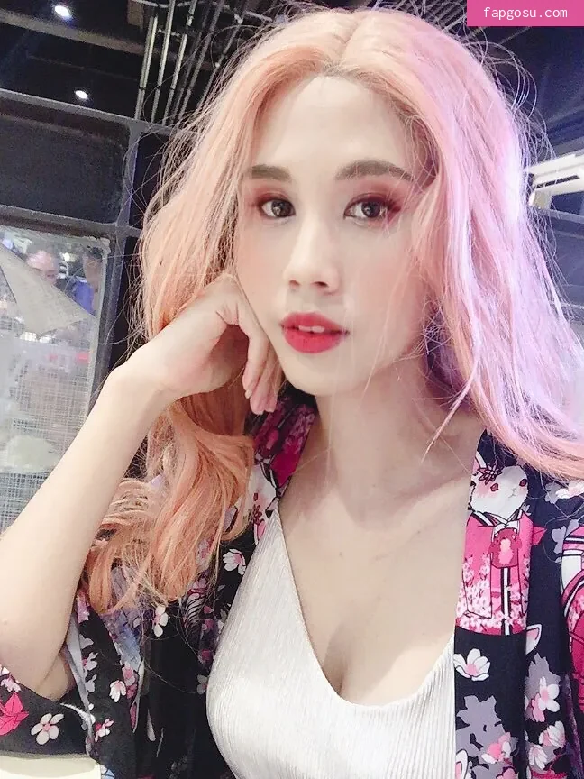 Kura Onee-san