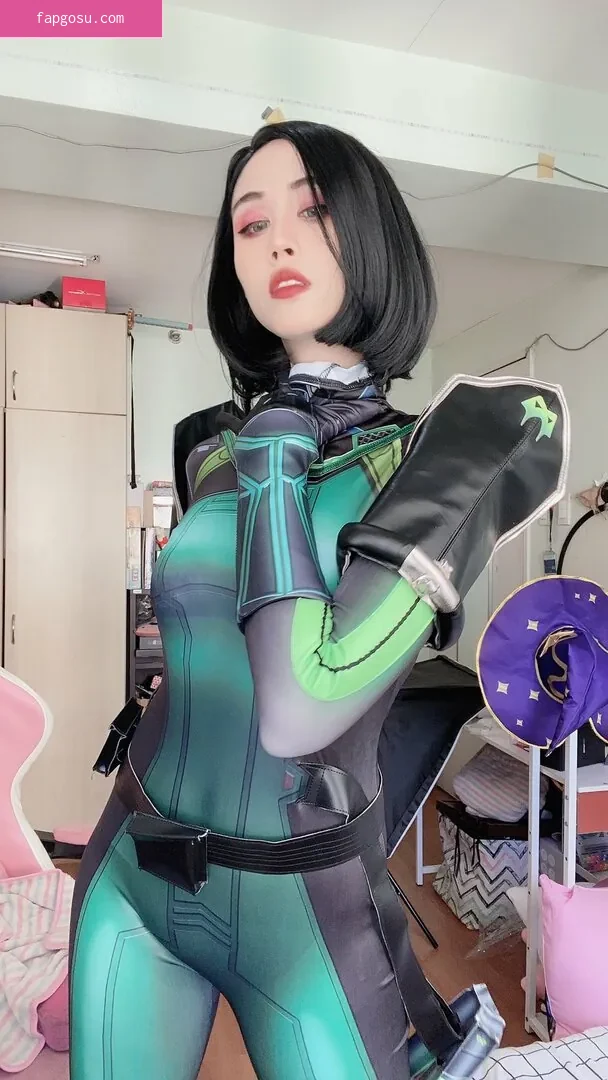 Kura Onee-san