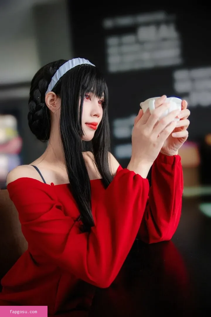 Kura Onee-san