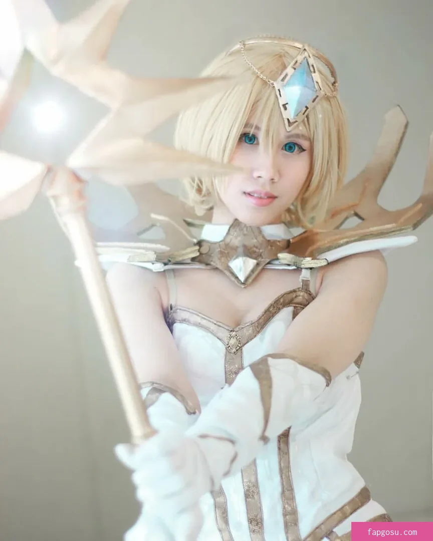 Kura Onee-san