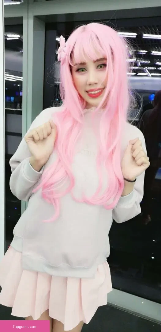 Kura Onee-san