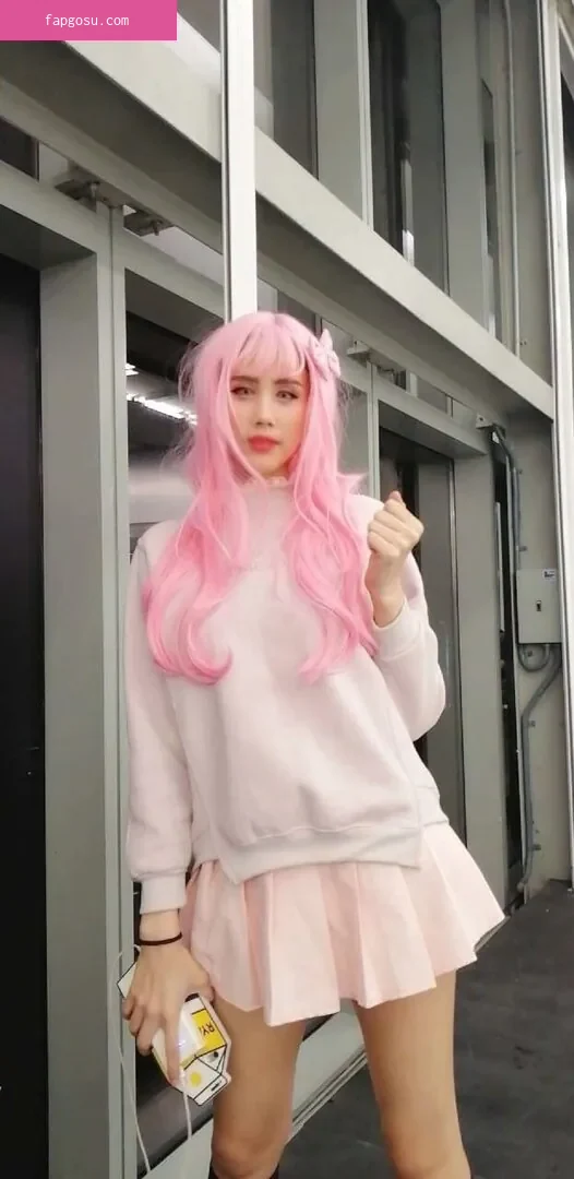 Kura Onee-san