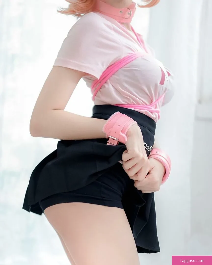 Kura Onee-san