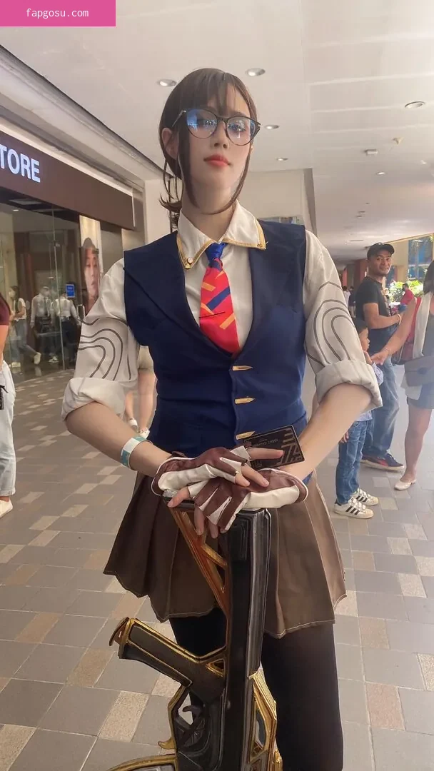 Kura Onee-san