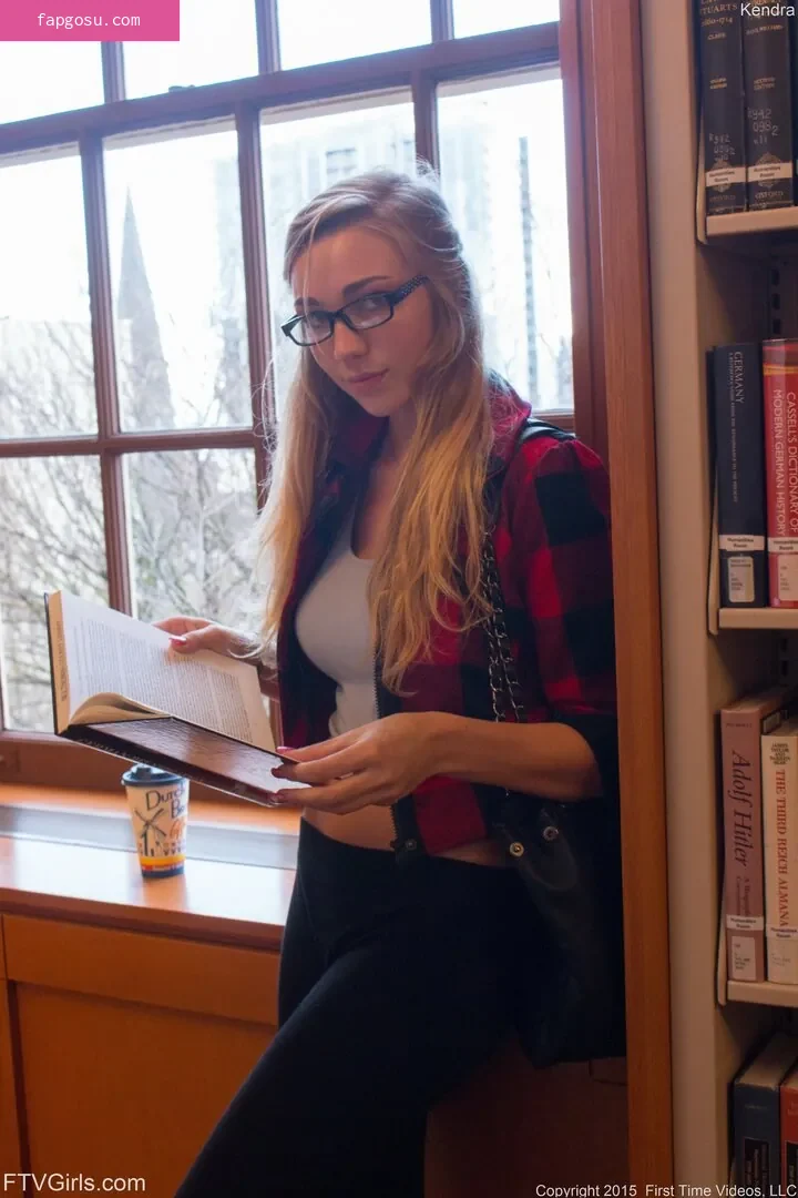 Kendra Sunderland