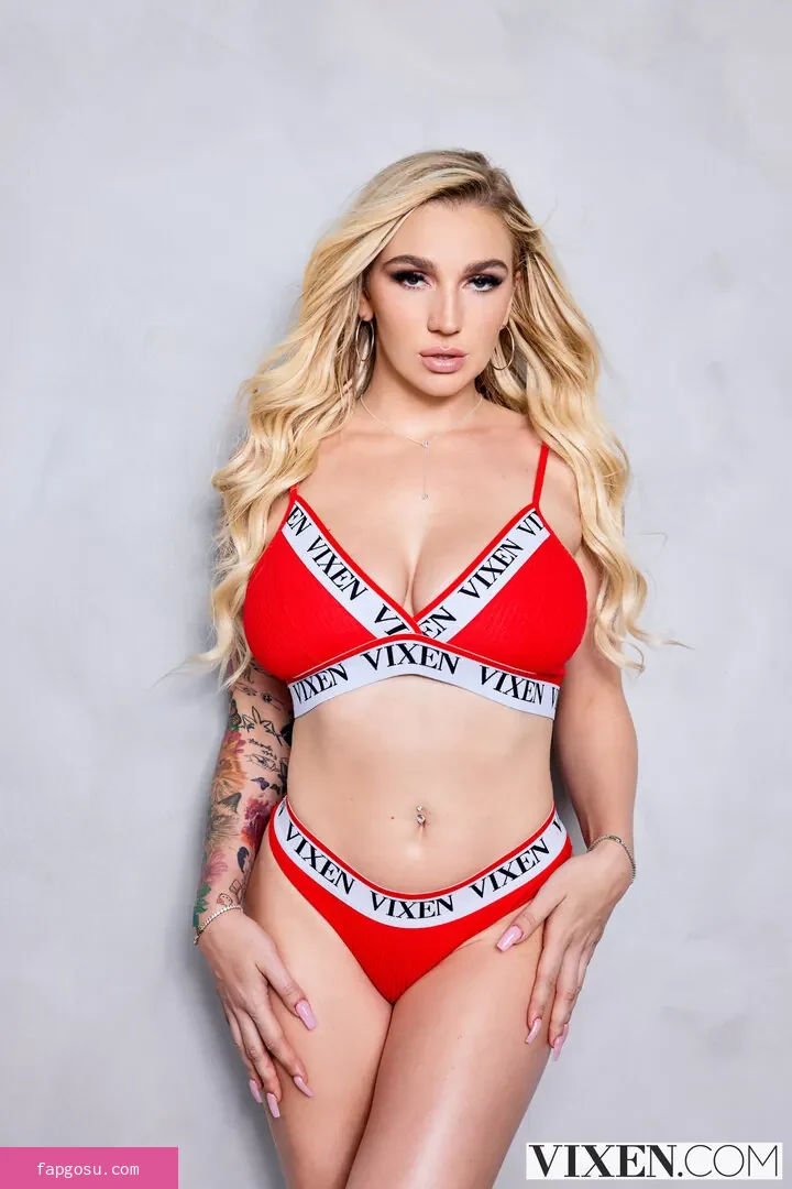 Kendra Sunderland