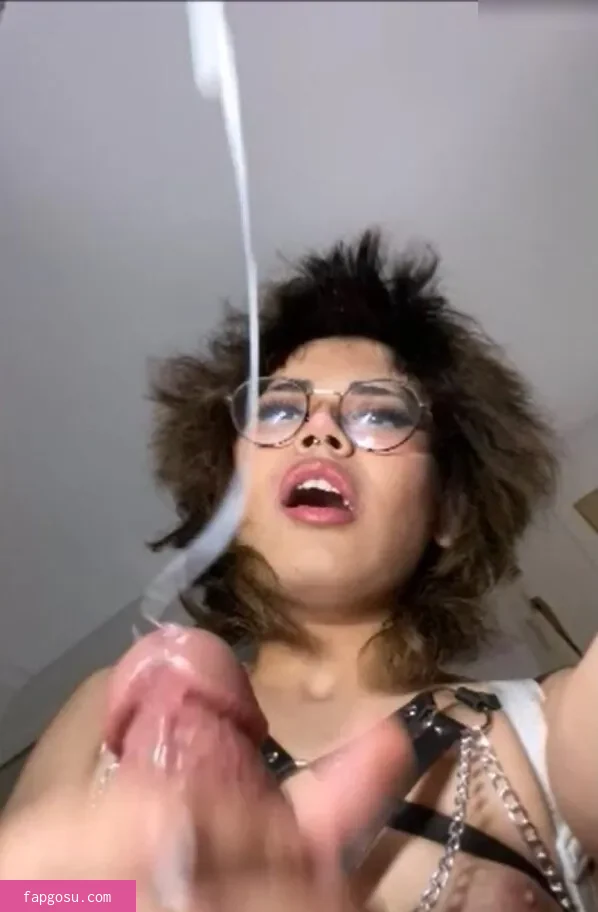 Kiyana Vi