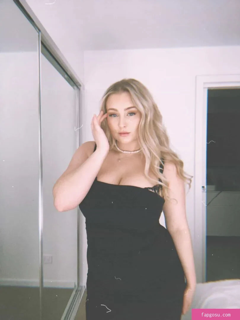 Lucy Adler