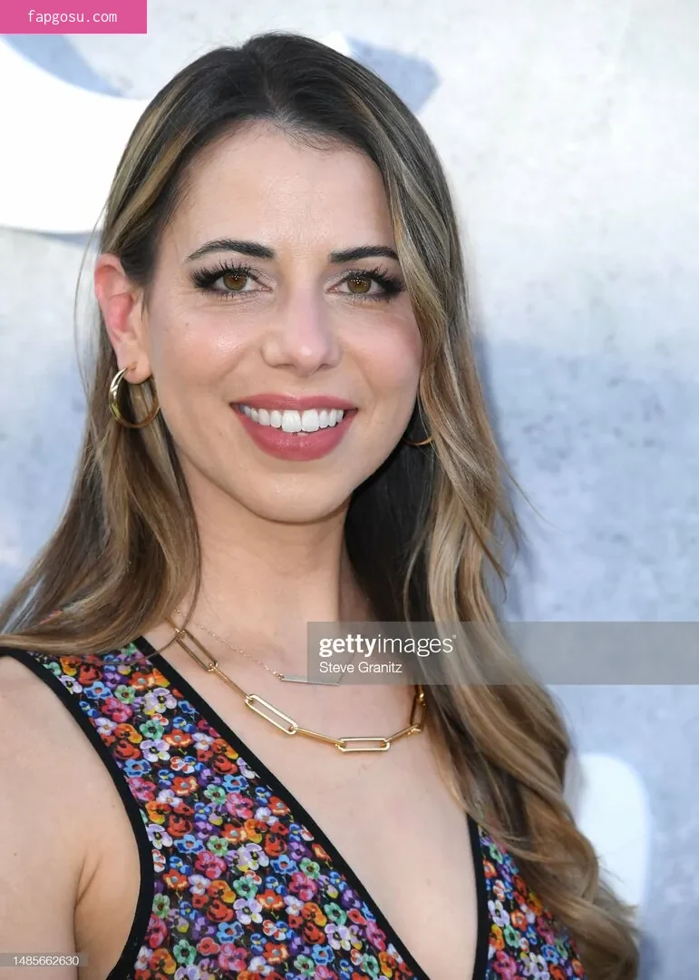 Laura Bailey