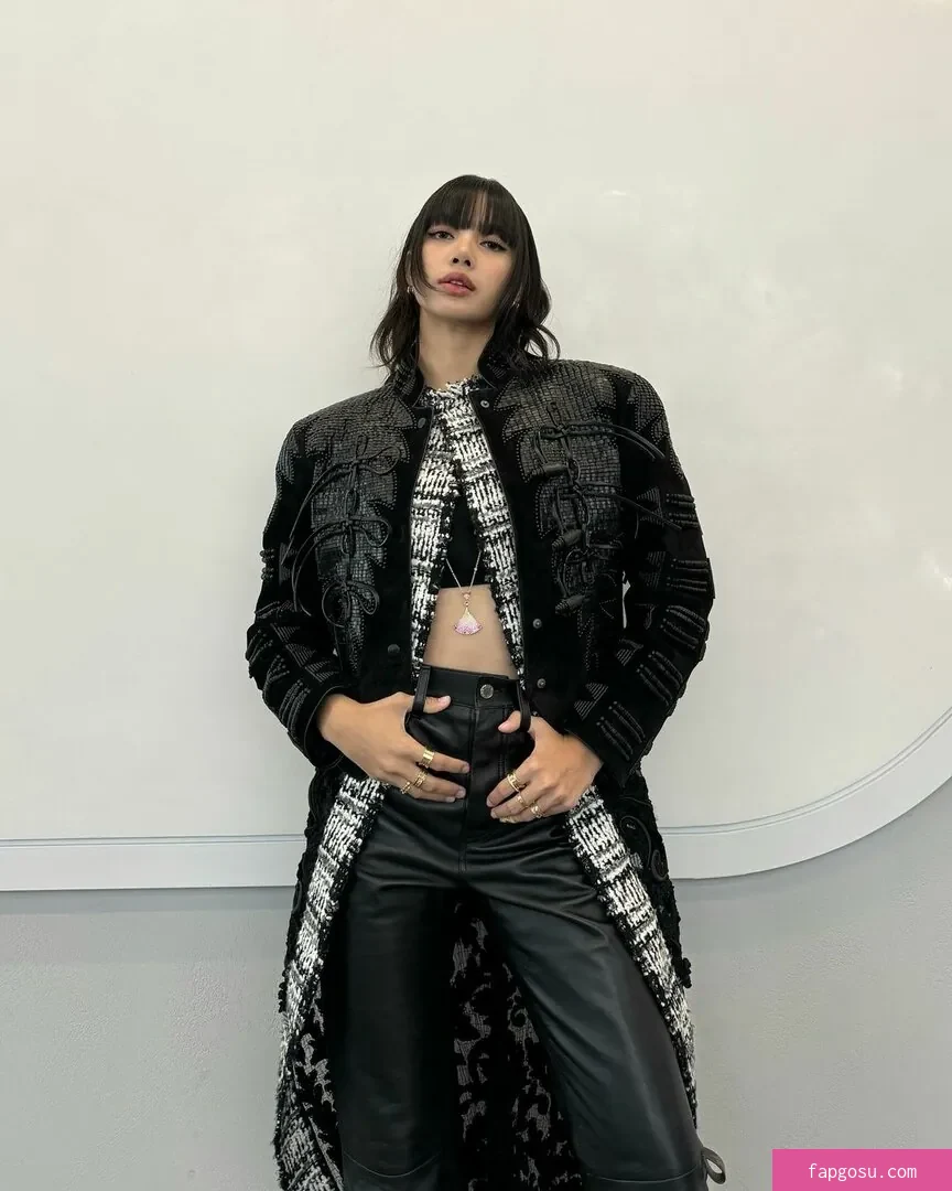 Lisa Blackpink