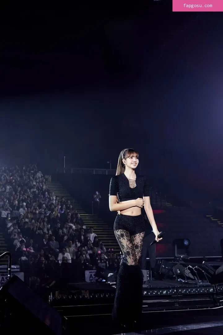 Lisa Blackpink