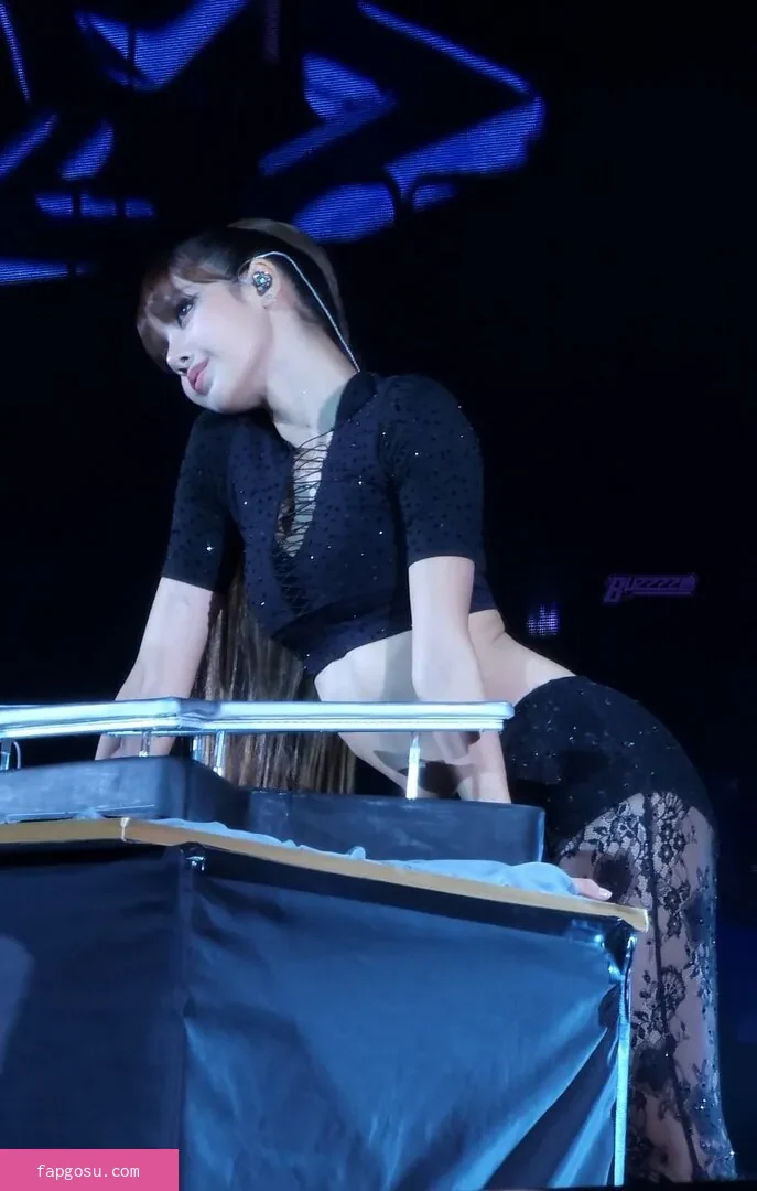 Lisa Blackpink