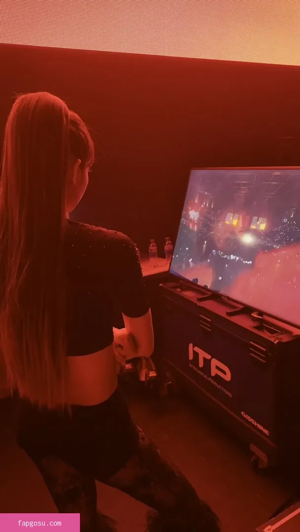 Lisa Blackpink