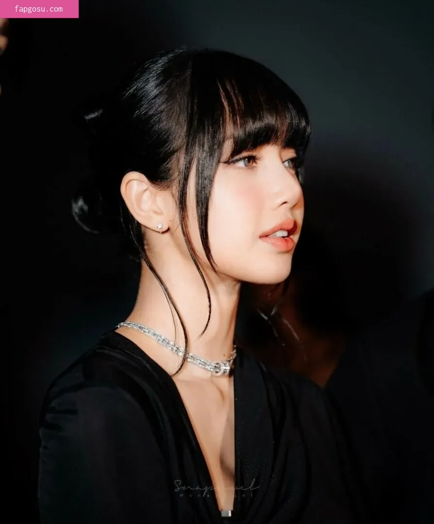 Lisa Blackpink