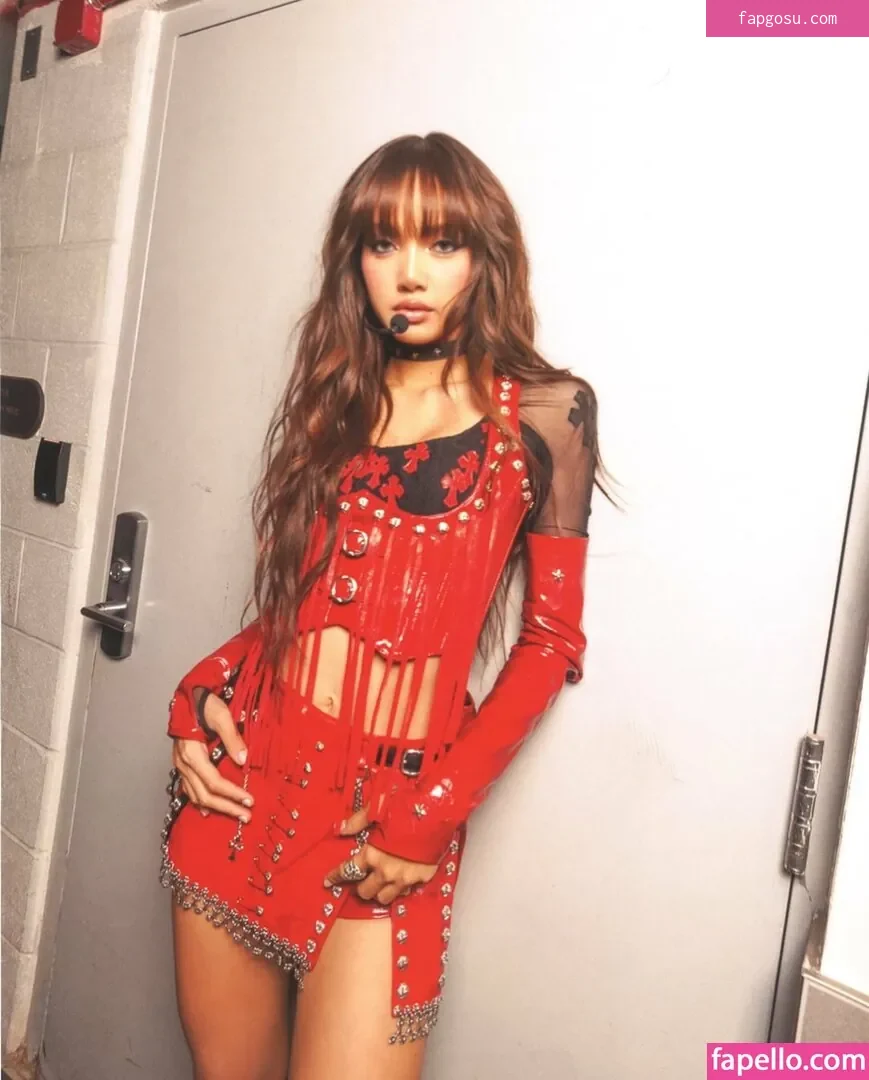 Lisa Blackpink