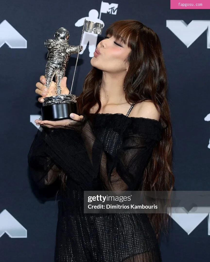 Lisa Blackpink