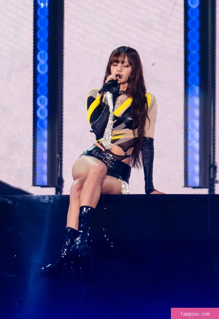 Lisa Blackpink