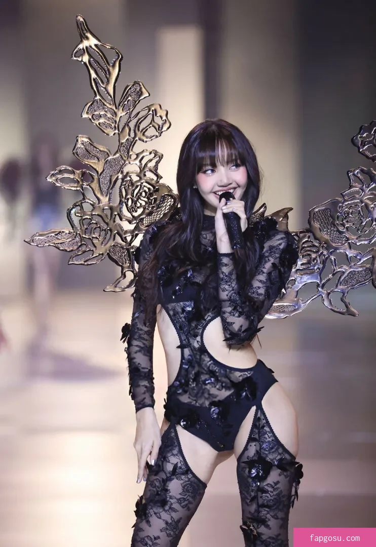 Lisa Blackpink