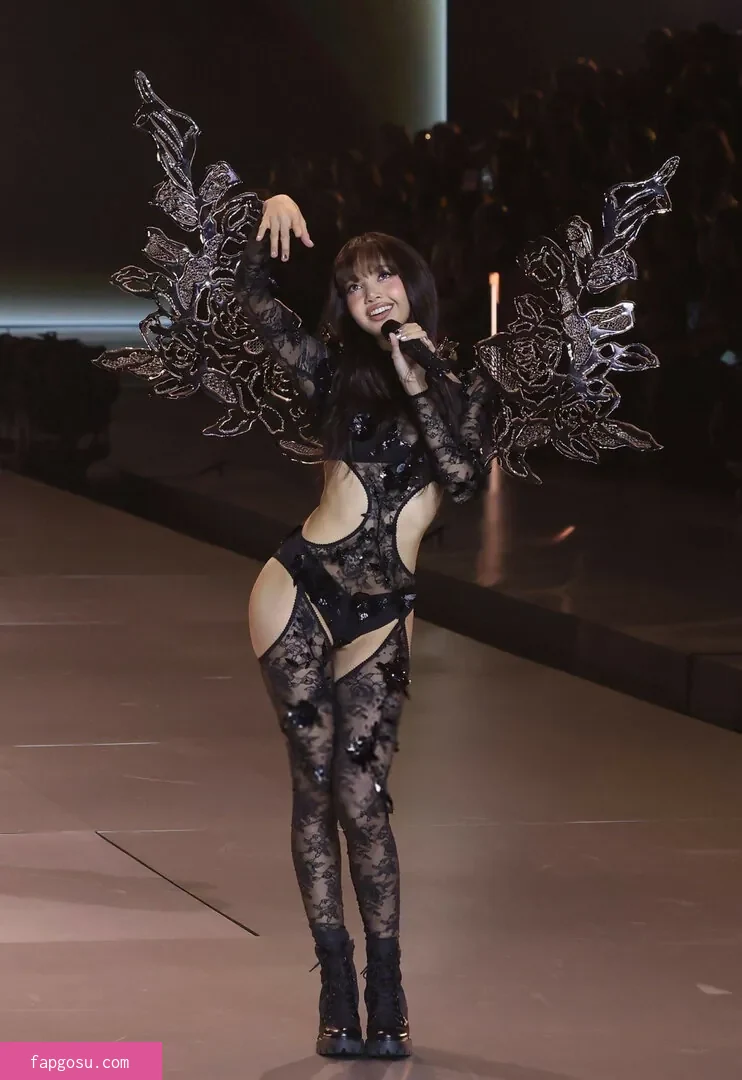 Lisa Blackpink