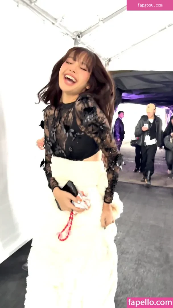 Lisa Blackpink