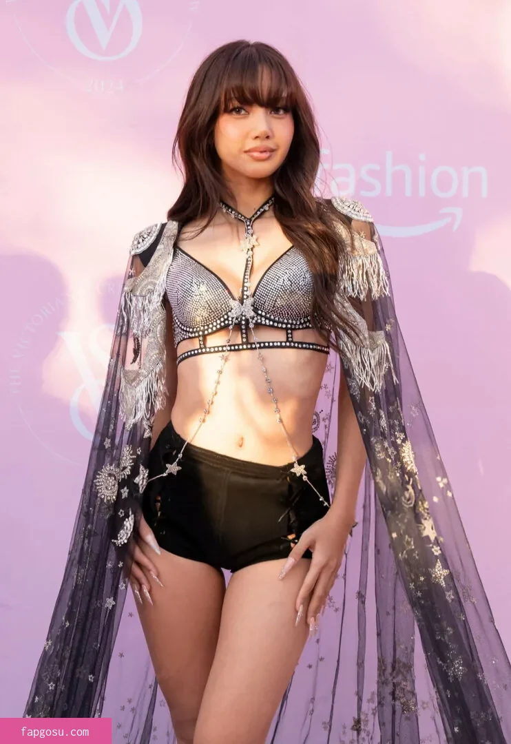 Lisa Blackpink