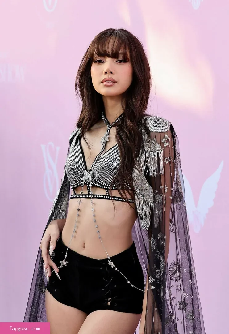 Lisa Blackpink